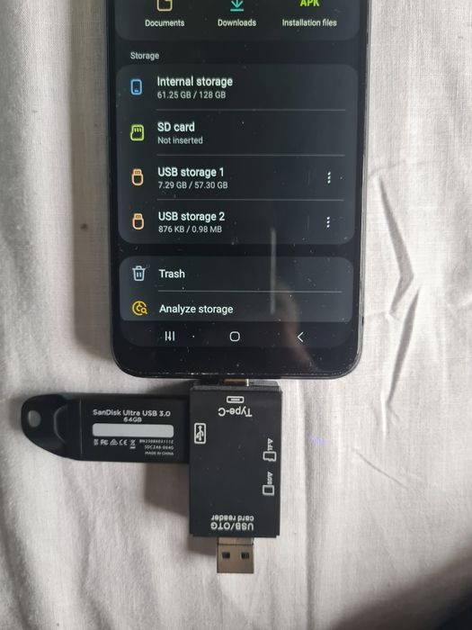 Adaptador USB-C OTG + SanDisk 64GB