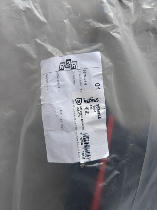 Grill vw golf 2 gti czerwony pasek