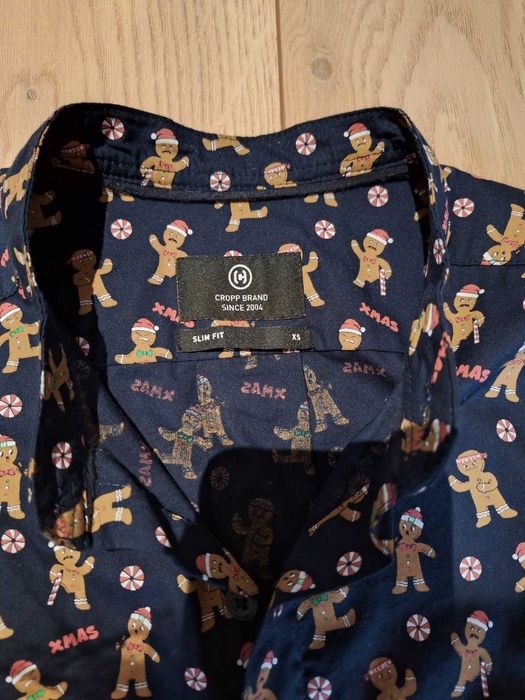Koszula świąteczna Cropp r. S motyw z ciastkiem dla chłopca
