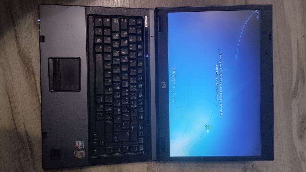 Laptop. HP 15,4"