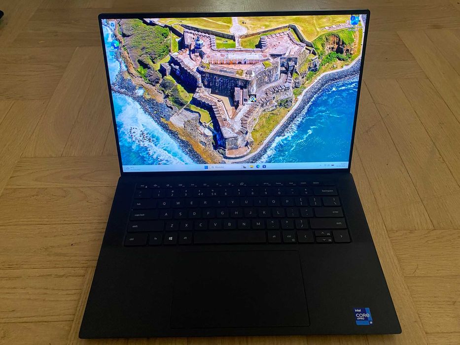 Laptop DELL Precision 5560 - Intel Core i9–11950H, 64GB RAM, 1TB SSD (nmve),  GPU 4GB, wysyłka