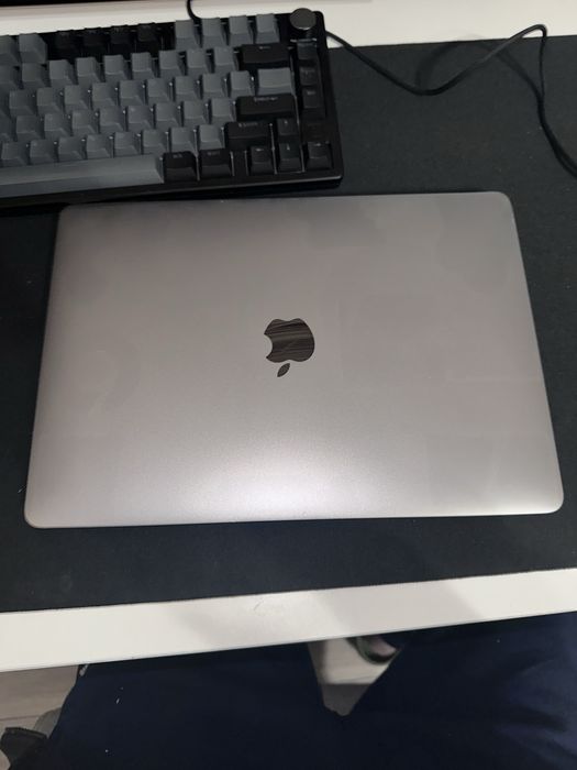 Macbook M1 Air 256gb