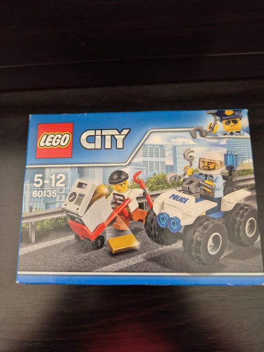 Novo - Lego city 60135