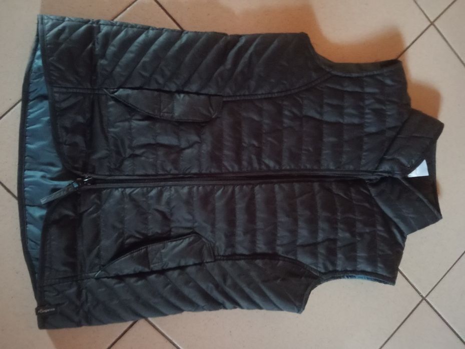 Жилет, жилетка на 10 років