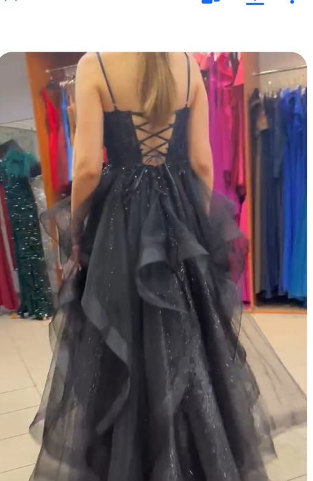 sukienka tiulowa na bal