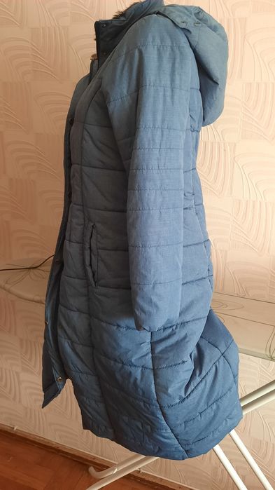 Класна довга куртка