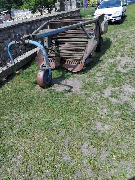 Siewnik i kopaczka do ziemniaków