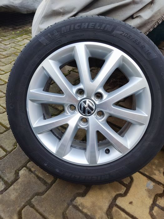 5x112 r16 et50. Oryginalne koła letnie VW TOURAN aluminiowe