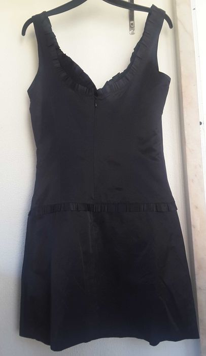 Globe Dresses (1 Black / 1 Cream) (Like NEW!) - 45€/each!64553316576898122