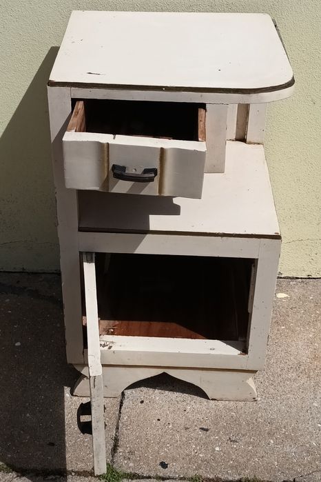 Mesinhas de cabeceira vintage