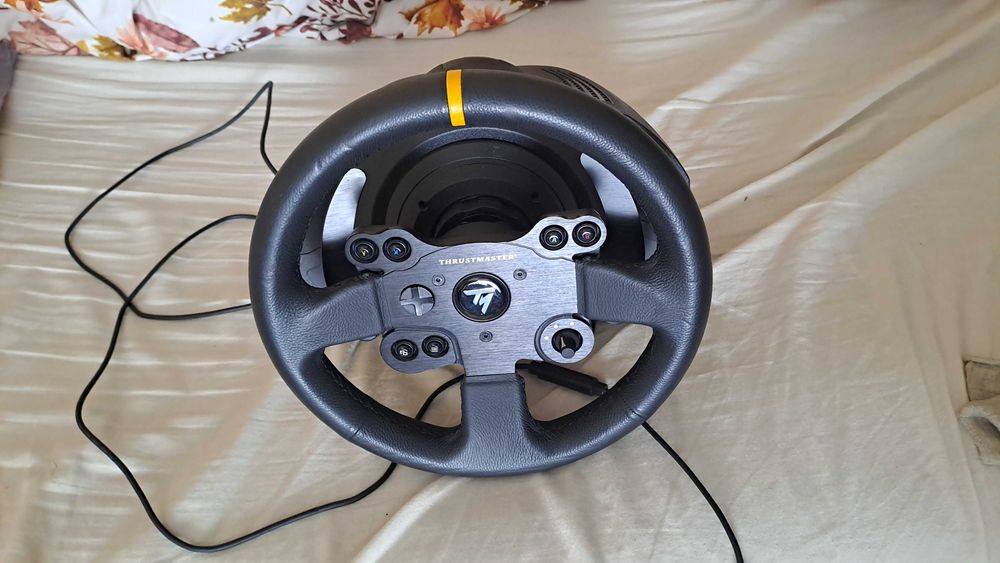 Kierownica Thrustmaster TX Leather Edition, stan BDB, PC, Xbox, RBR.