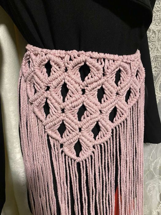 Пояс з макраме, фартух, припинда. Чокер, плечова накитка