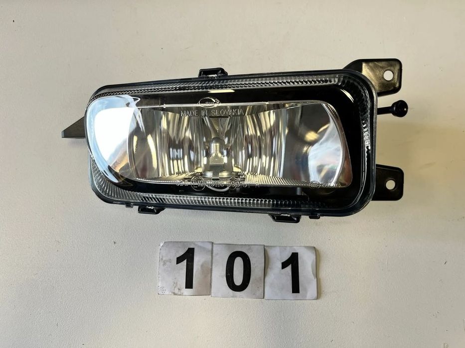 reflektor przeciwmgłowy mercedes a0038207656 actros mp2 mp3 halogen lewy