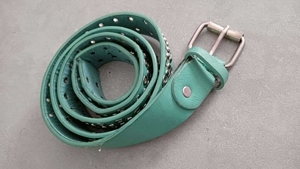 Pasek damski młodzieżowy dżety