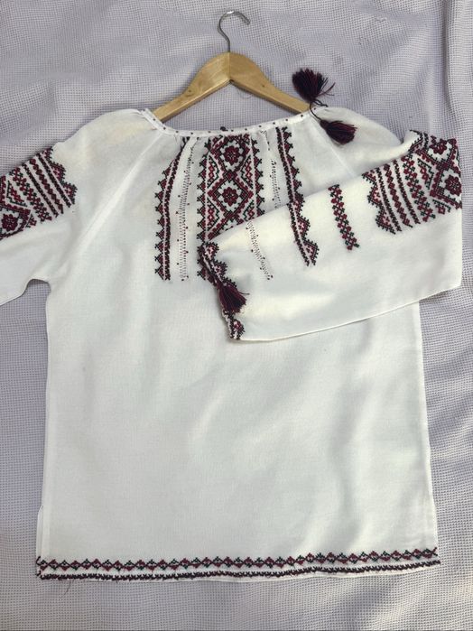 Жіноча/підліткова вишиванка