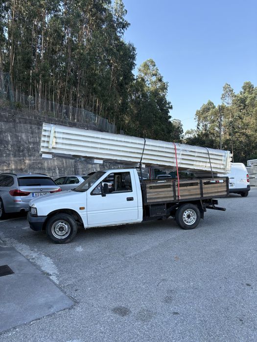 Transportes/ fretes carrinha