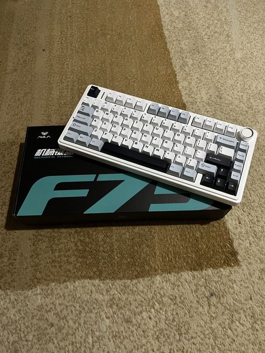 Aula f75, аула F75