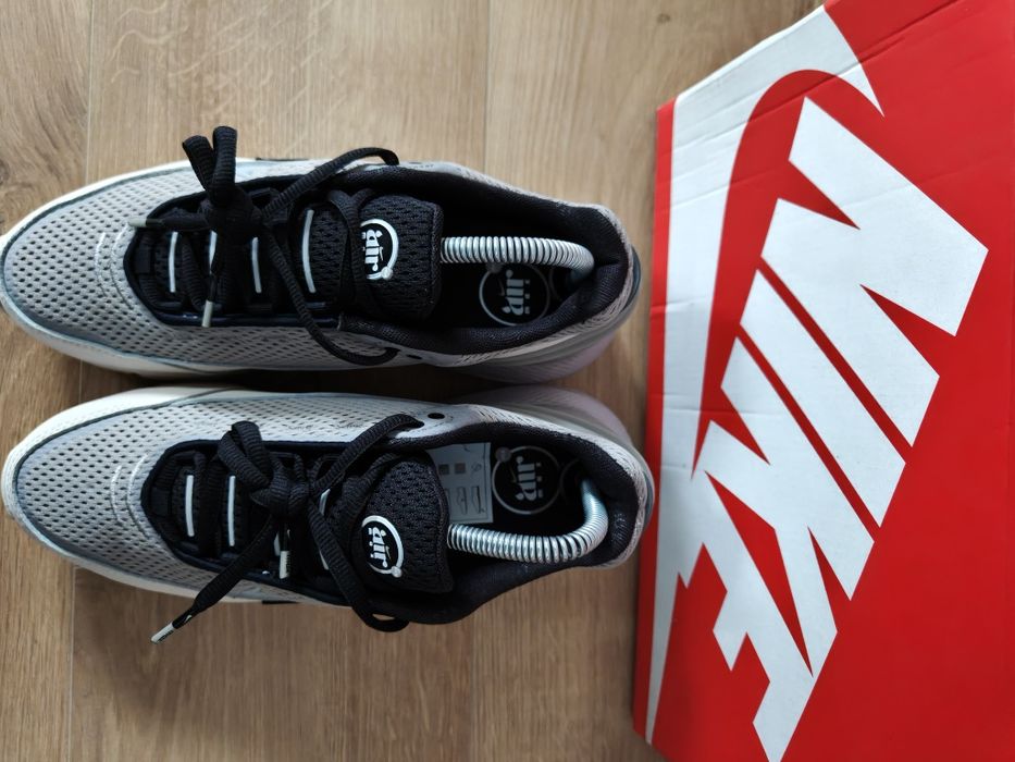 Nike Air Max Pulse 40 25 cm nowe z metka oryginalne z kartonem