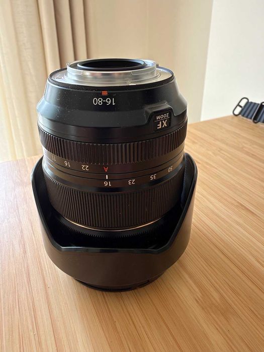 Fujifilm XF 16-80mm F4 R OIS WR + filtro UV, como nova