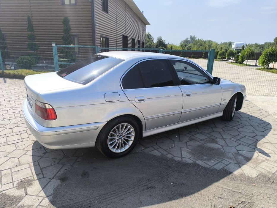 BMW E39,3л дизель автомат 2003