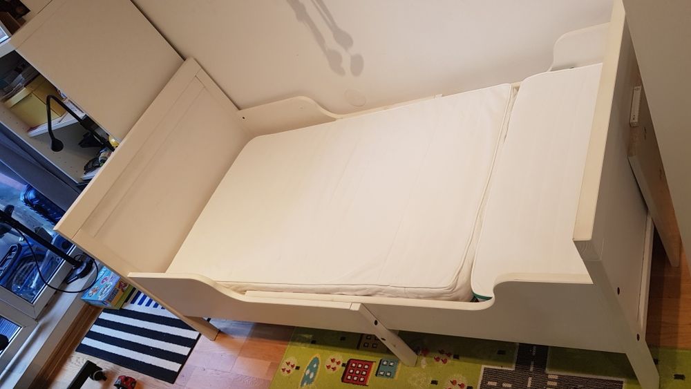 Łóżko dziecięce, drewniane IKEA Sundvik