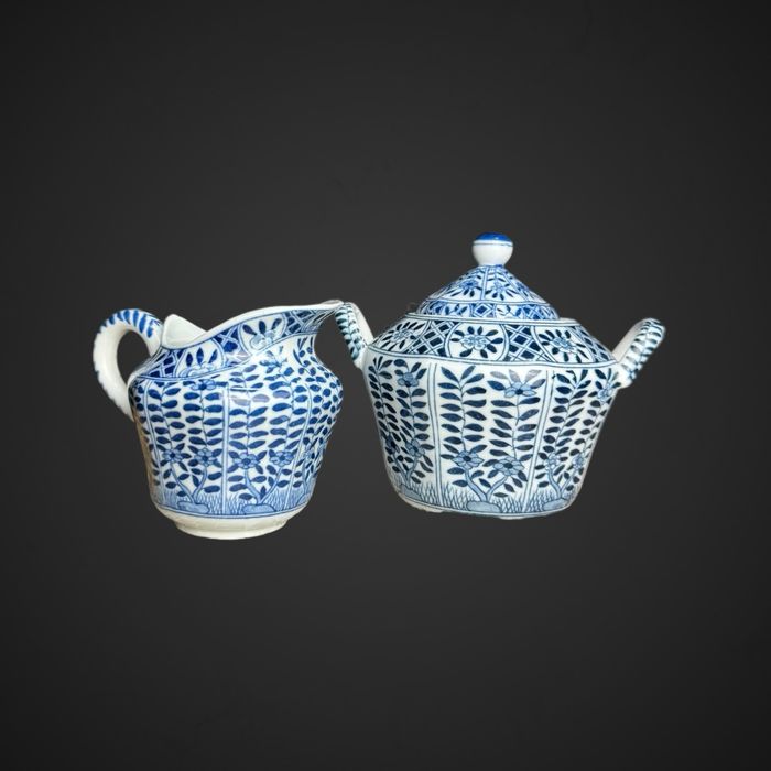 Mlecznik i cukiernica styl chinoiserie biały niebieski azja B4/7142