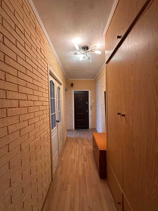 Продаж 3к квартира Перемога| Набережна| Вид на Дніпро | 65м² | 42 000$