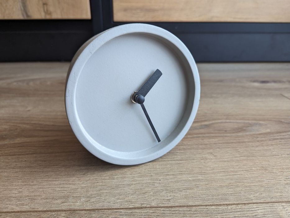 Zegar, zegarek, imitacja kamienia