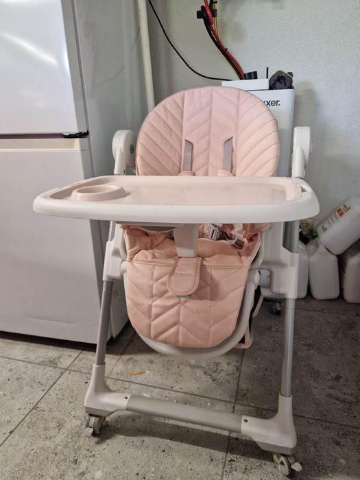 Kinderkraft krzesełko do karmienia dla dziewczynki