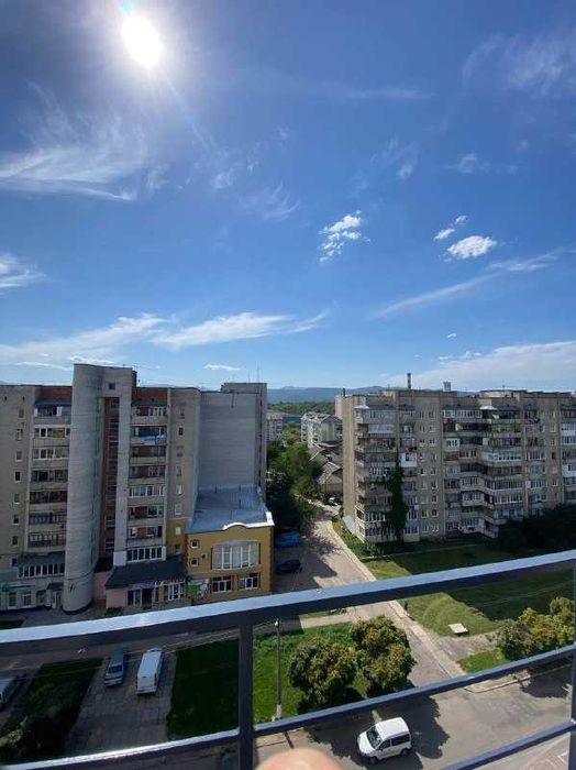 Просторі мансардні квартири 2х та 3х кімнатні