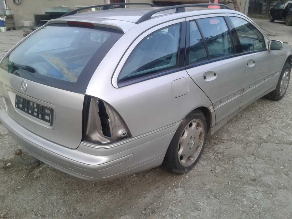 Mercedes W203 C Klasa Kombi Drzwi Maska Atrapa Hak Alufelgi Skóra 2.7