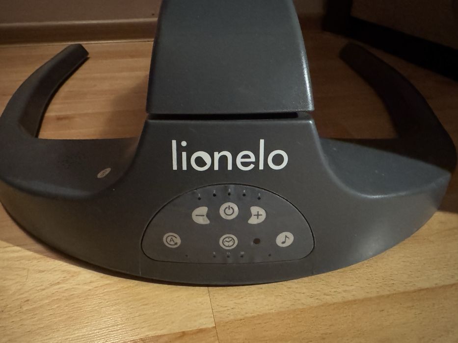 Leżaczek bujaczek Lionelo