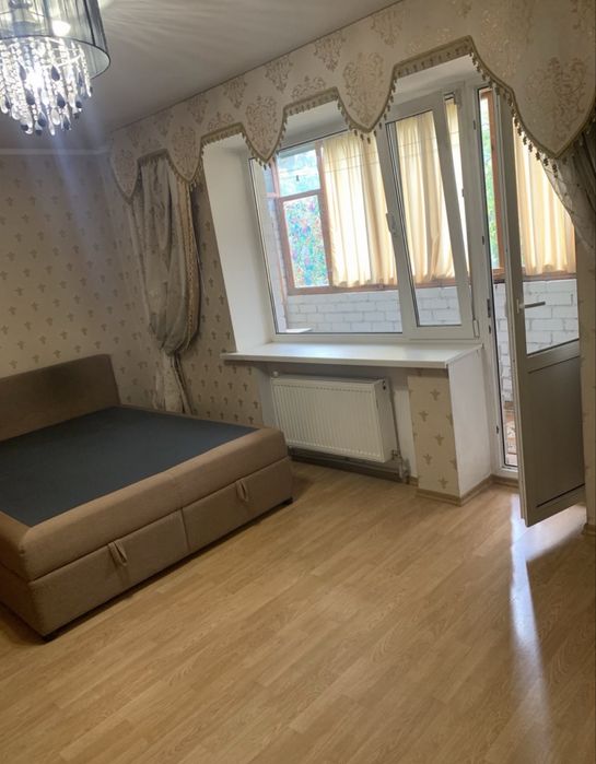 Здається квартира Зазимʼя