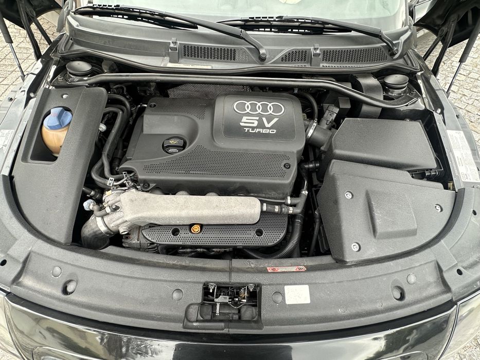 Audi TT Roadster em execelente estado com investimento feito 07.2023