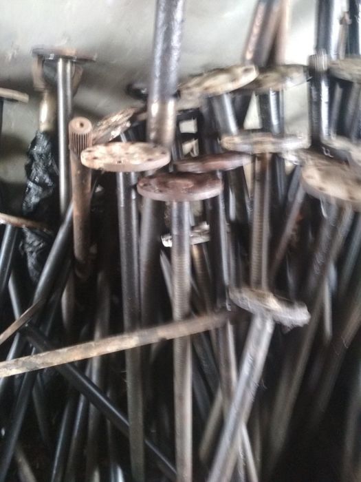 Полуось піввісь уаз газ ваз різні