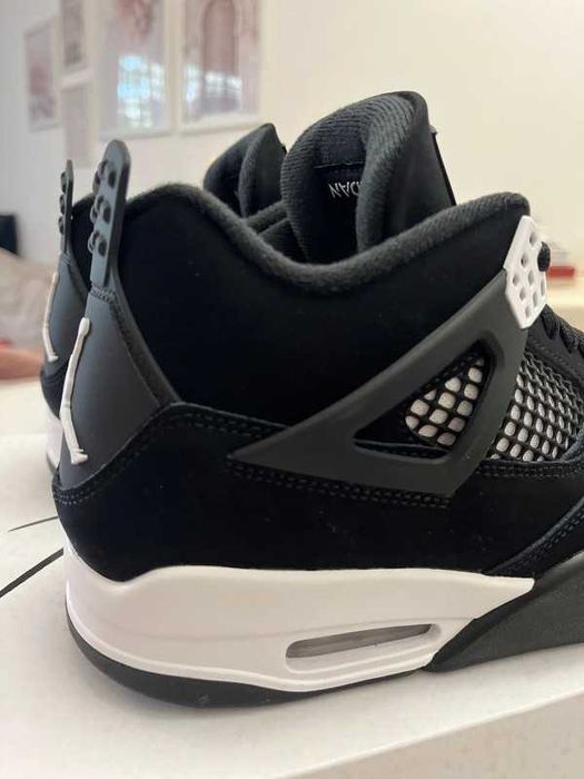 Buty do koszykówki_Jordan_4_Retro_White_Thunder R.46