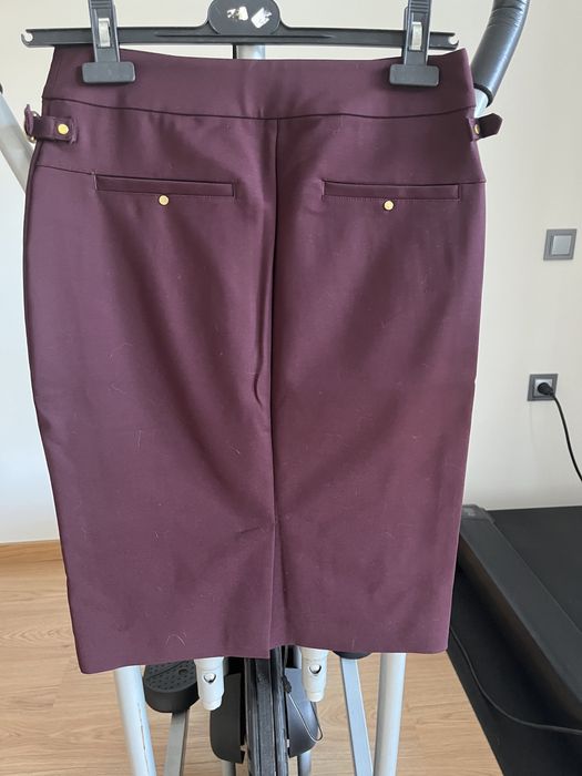 Saia casual ate ao joelho