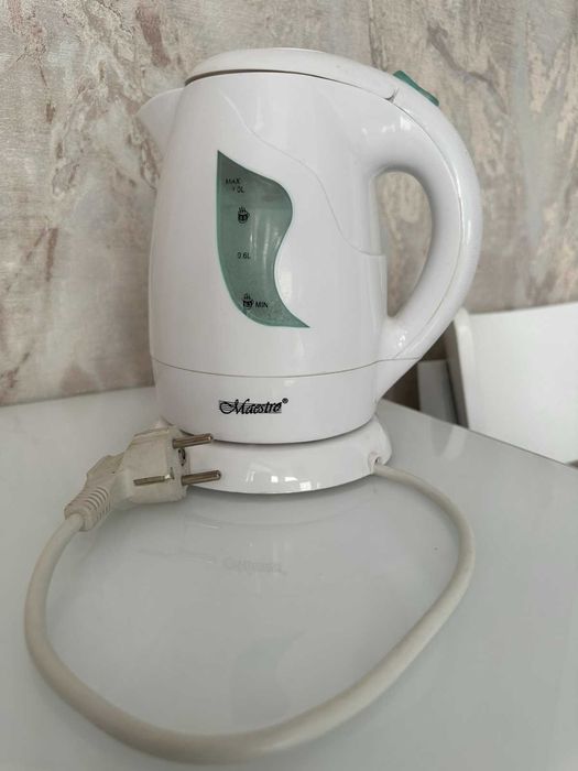 Чайник електричний Maestro