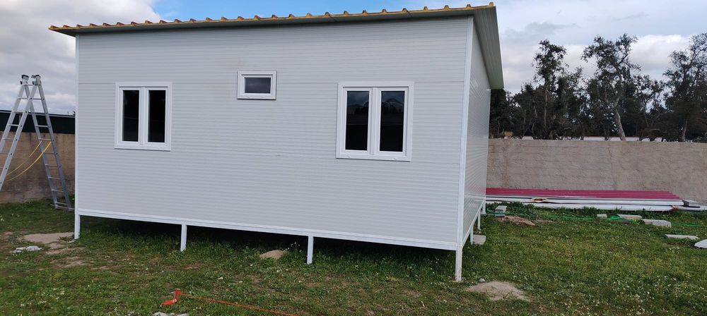 Casa pré fabricada em painel sanduiche