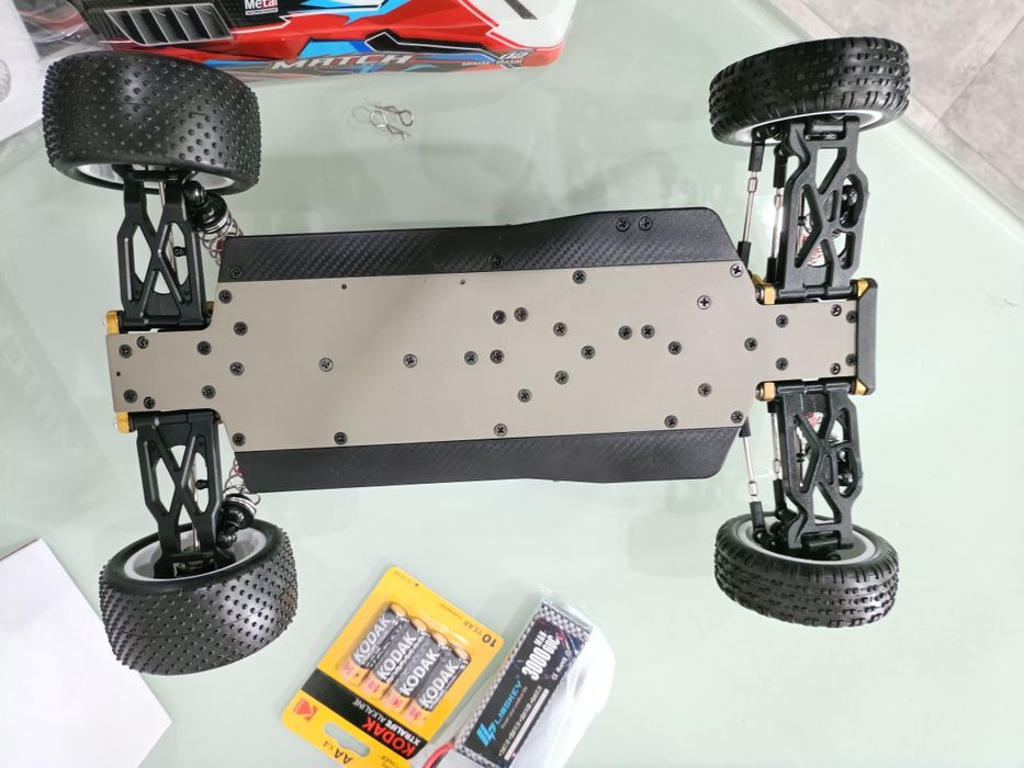 Wltoys escala 1/10 NOVO com 2 baterias