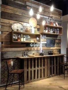 Mesas e moveis em palete e marmore