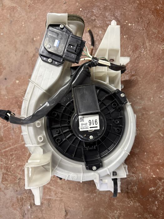 Продам ремни и подушки безопасност Toyota Prado 120 бензин 4,0 2008 гв