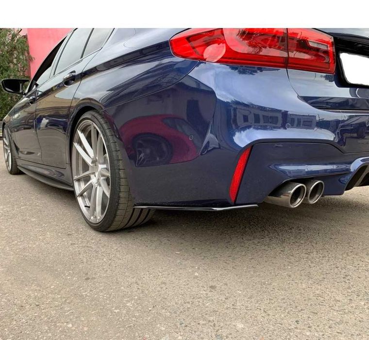 бмв g30 бокові накладки на задній бампер сплітера (леза) bmw g30 g31 елерони заднього бамперу