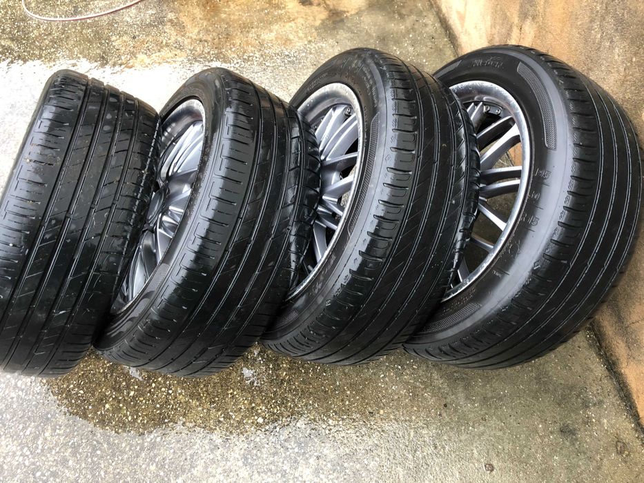 jantes e pneus em bom estado do mazda mx5