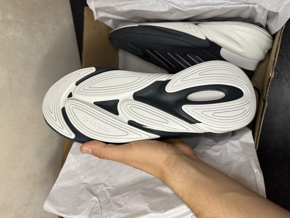 Кросівки Adidas ozelia. Адідас, адидас, озелія, оригінал. Кроссовки