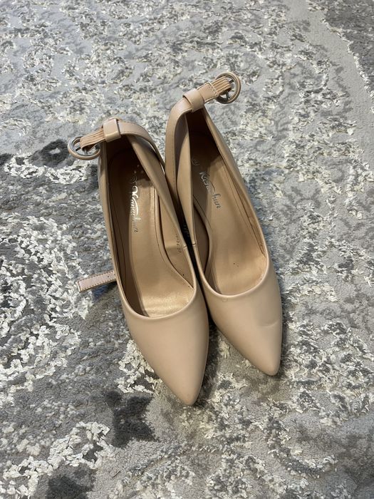 Туфлі 39 розмір.