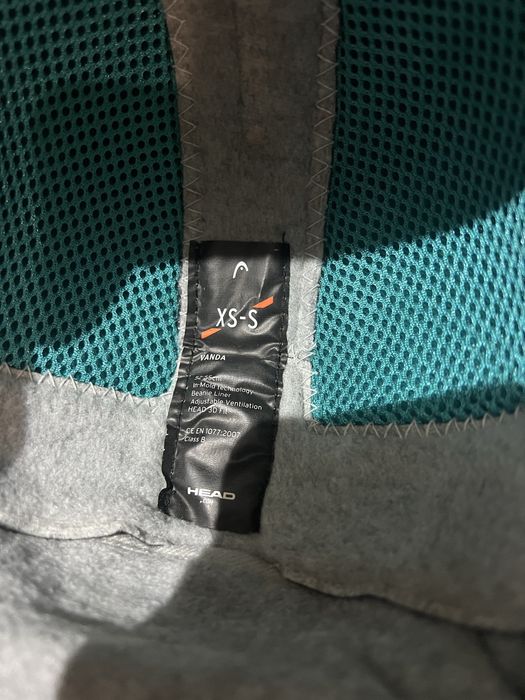 Шолом для зимових видів спорту