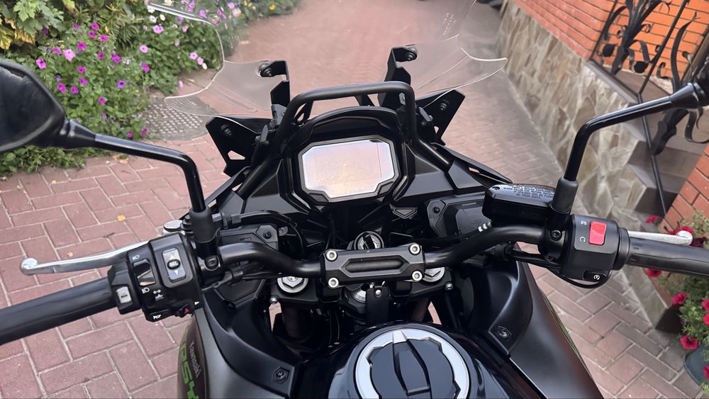 Kawasaki VERSYS 650A 2025 рік