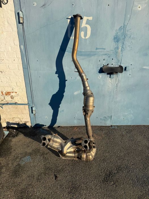 Автозапчастини на SUBARU FORESTER