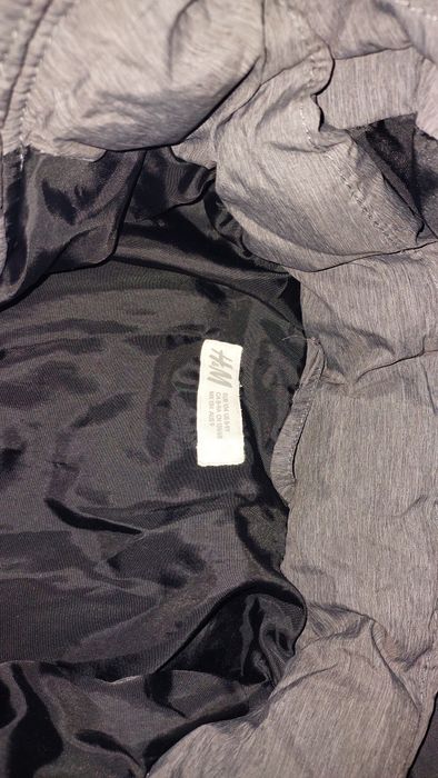 Демісезонна тепла куртка h&m 134, на хлопчика